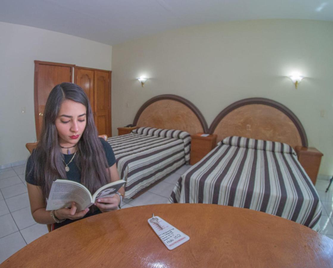 Plaza Hotel 3*