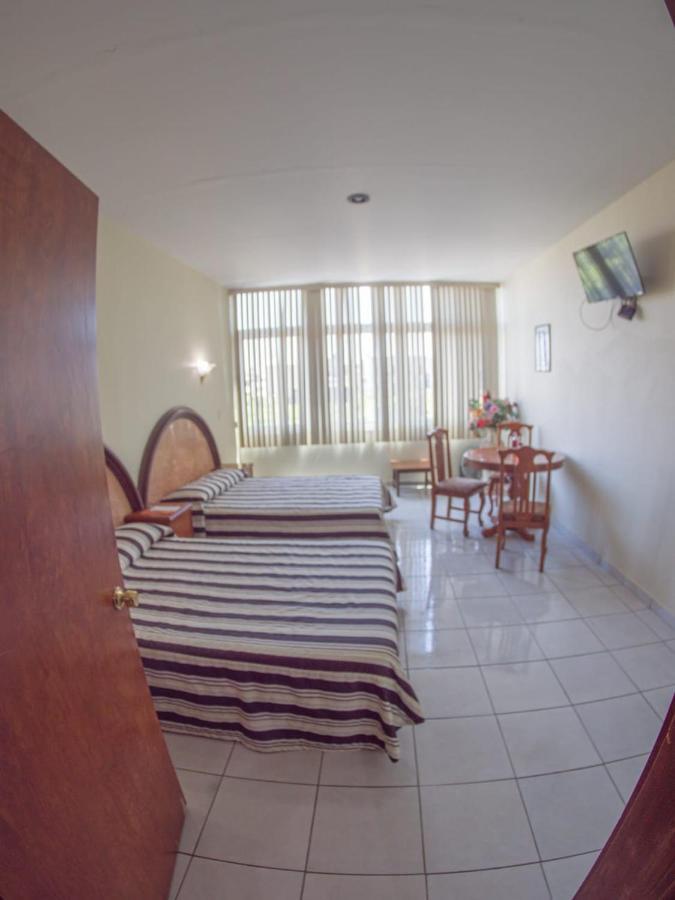Hotel Plaza 3*